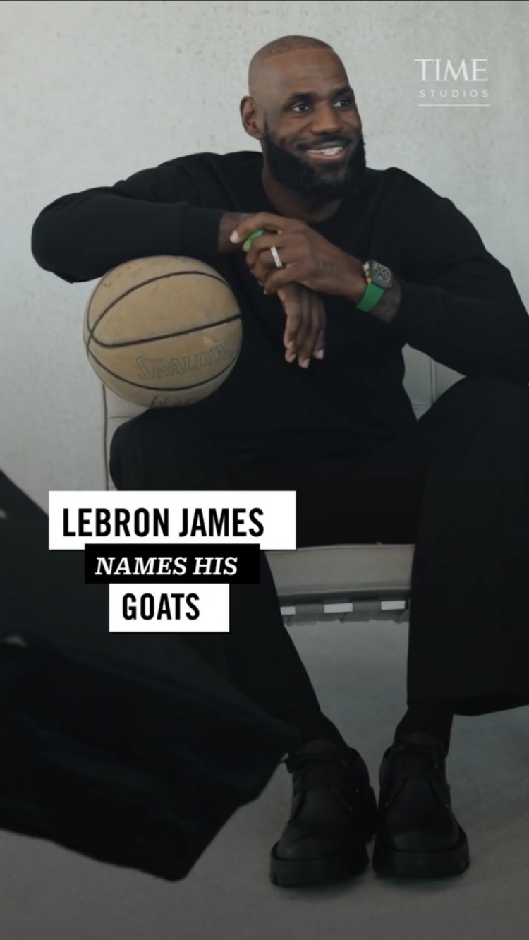 詹姆斯自选GOAT：篮球本人 橄榄球桑德斯 高尔夫伍兹