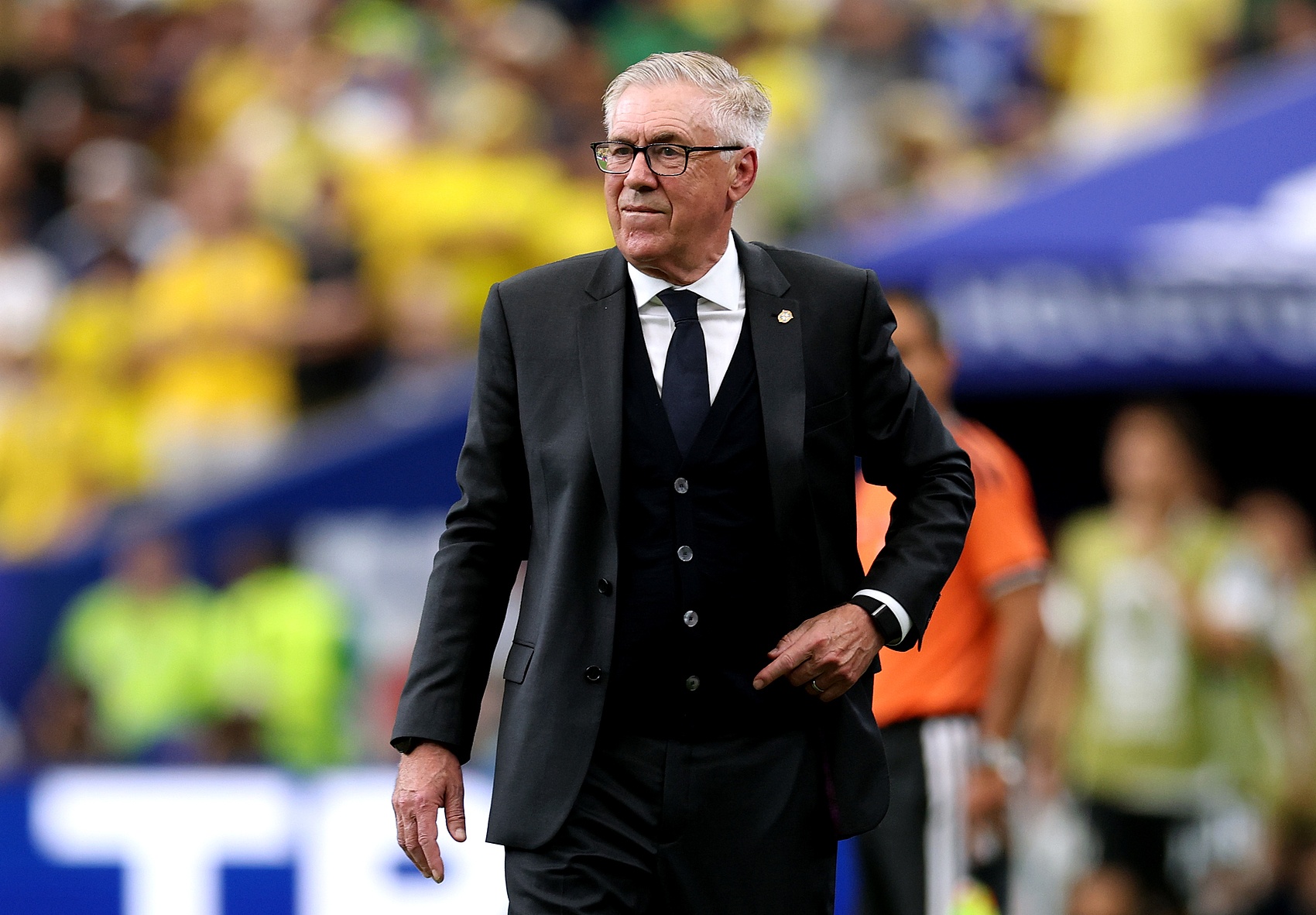 巴西2-1日本绝杀晋级 安切洛蒂中场心理按摩见效