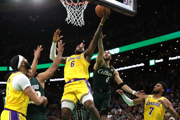 Windhorst:詹姆斯对凯尔特人态度明确,签约优先级最低