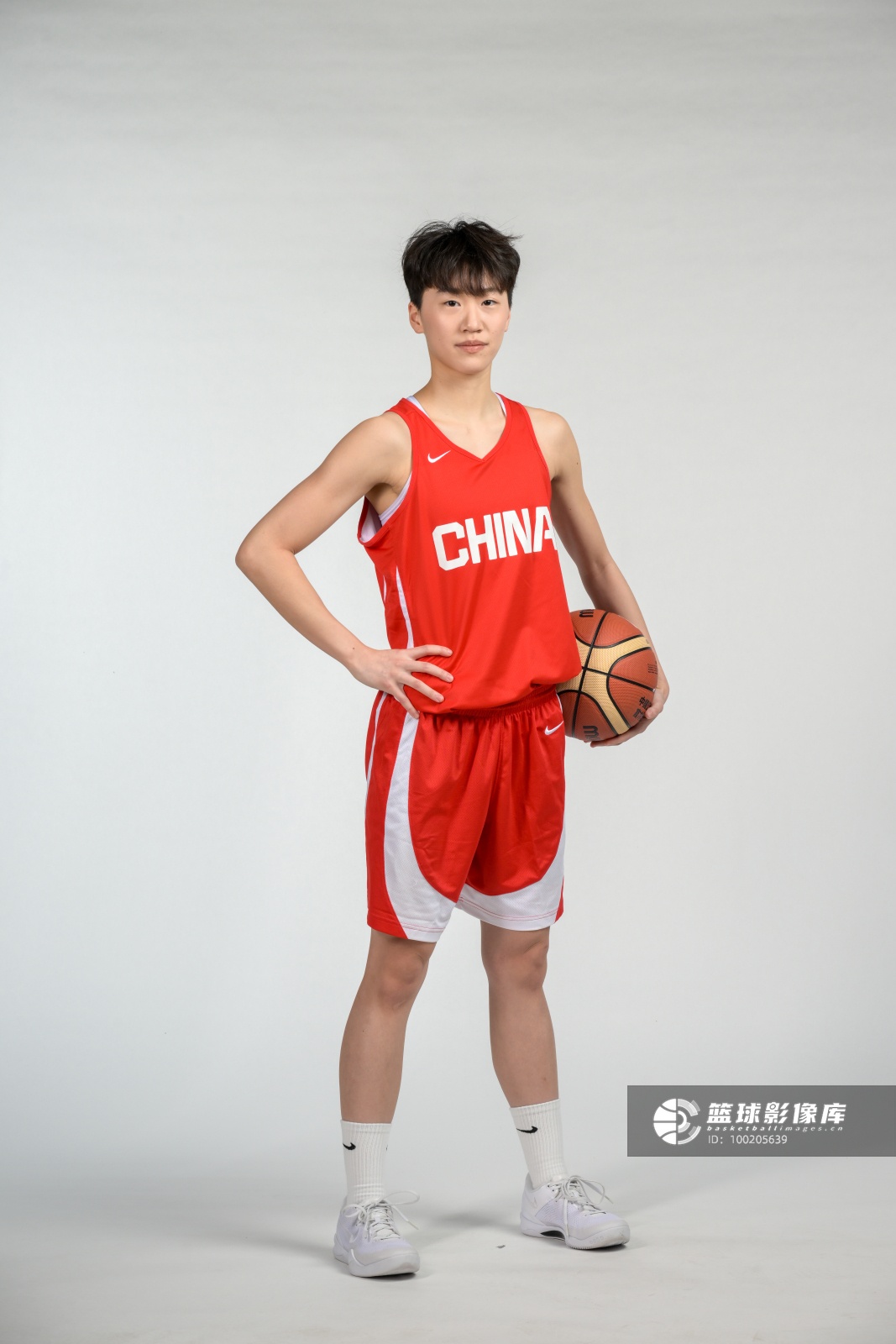 9分钟弹无虚发,冯颖高效输出助中国U17女篮险胜斯洛文尼亚 9分钟弹无虚发,冯颖高效输出助中国U17女篮险胜斯洛文尼亚