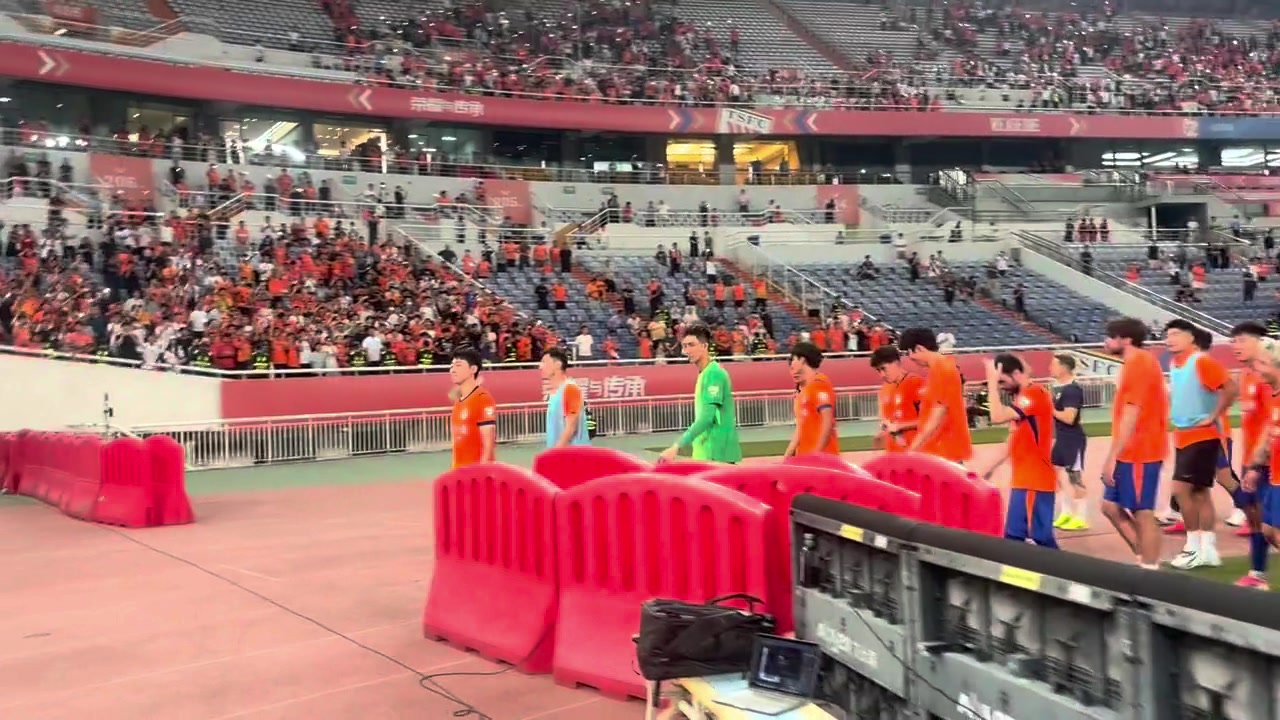哈茨对阵邓迪联高清直播