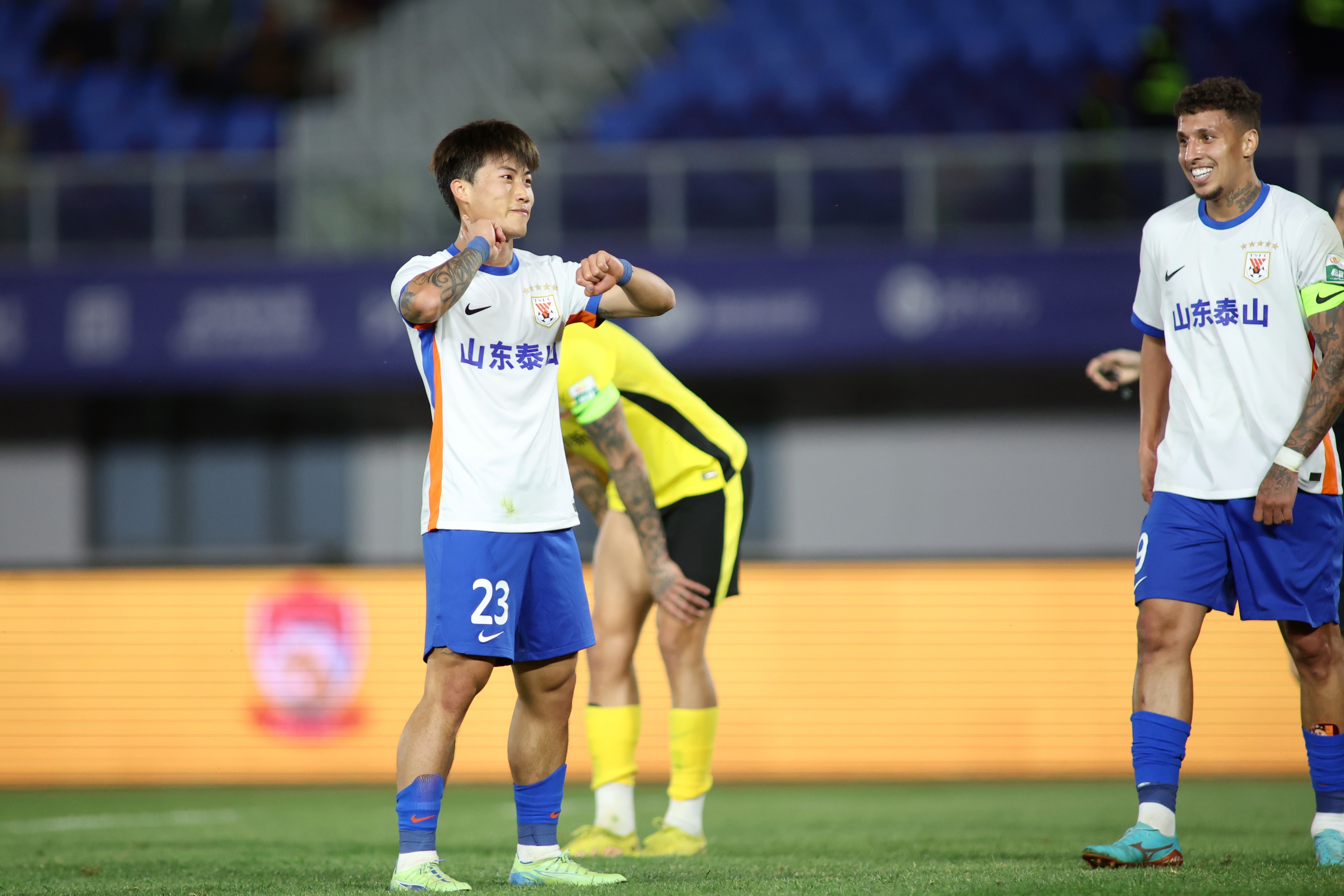 齐鲁德比赛前 唐田连续三场带谢文能 宋龙代表海牛战旧主
