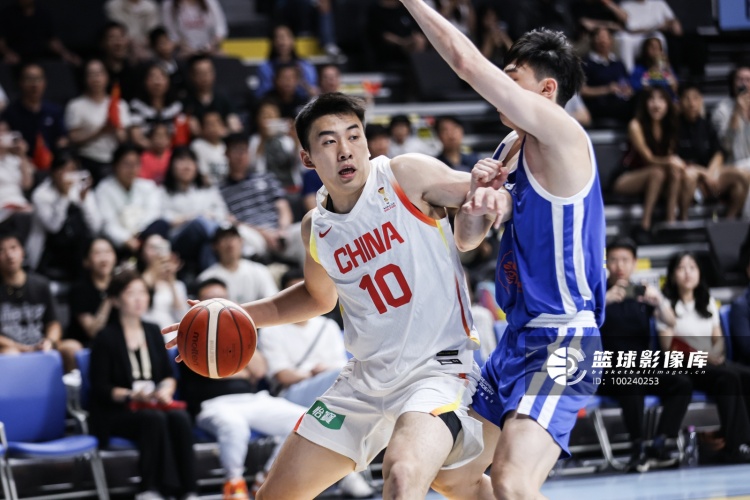 俄斯特拉发矿工对阵阿尔蒂斯无插件