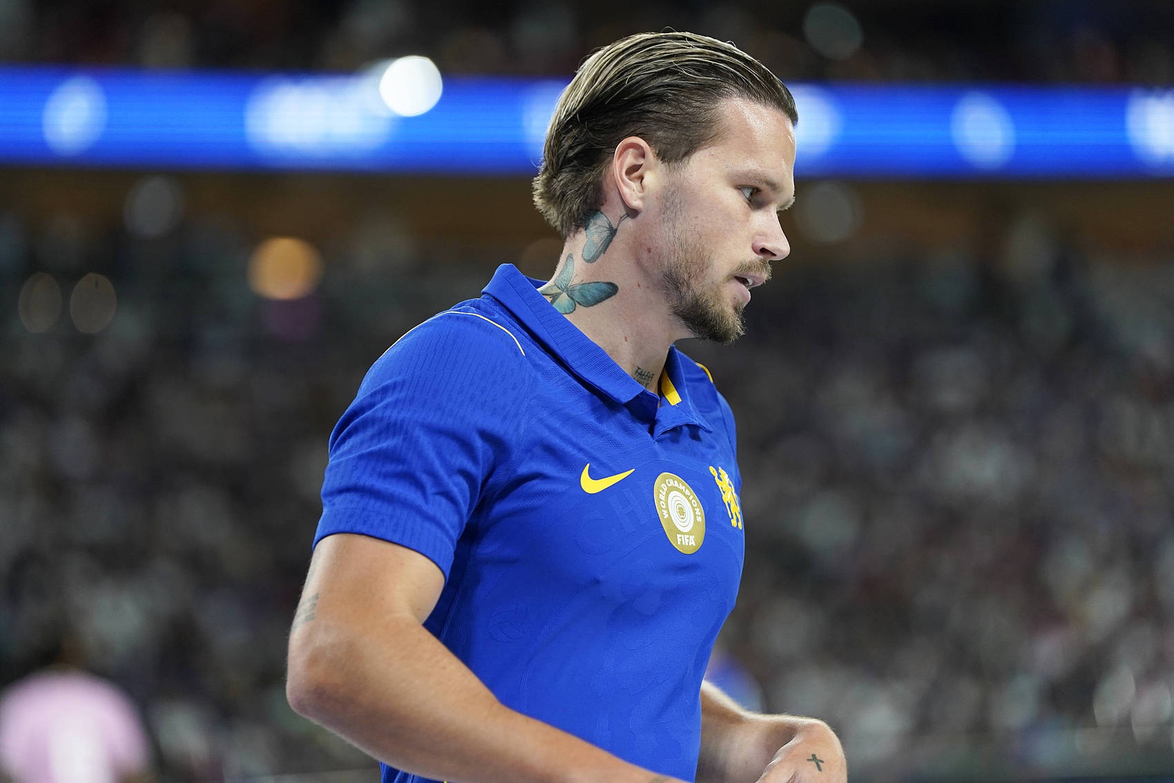 记者：蓝军拒绝利兹联对穆德里克的租借报价，认为报价远低于预期