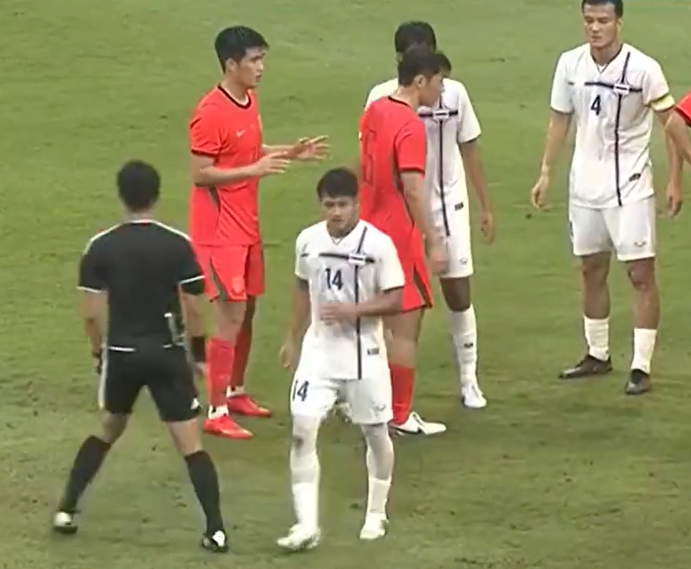 有战术!U23国足进球全程:刘浩帆挡住2名泰国球员,彭啸空位杀出 有战术!U23国足进球全程:刘浩帆挡住2名泰国球员,彭啸空位杀出